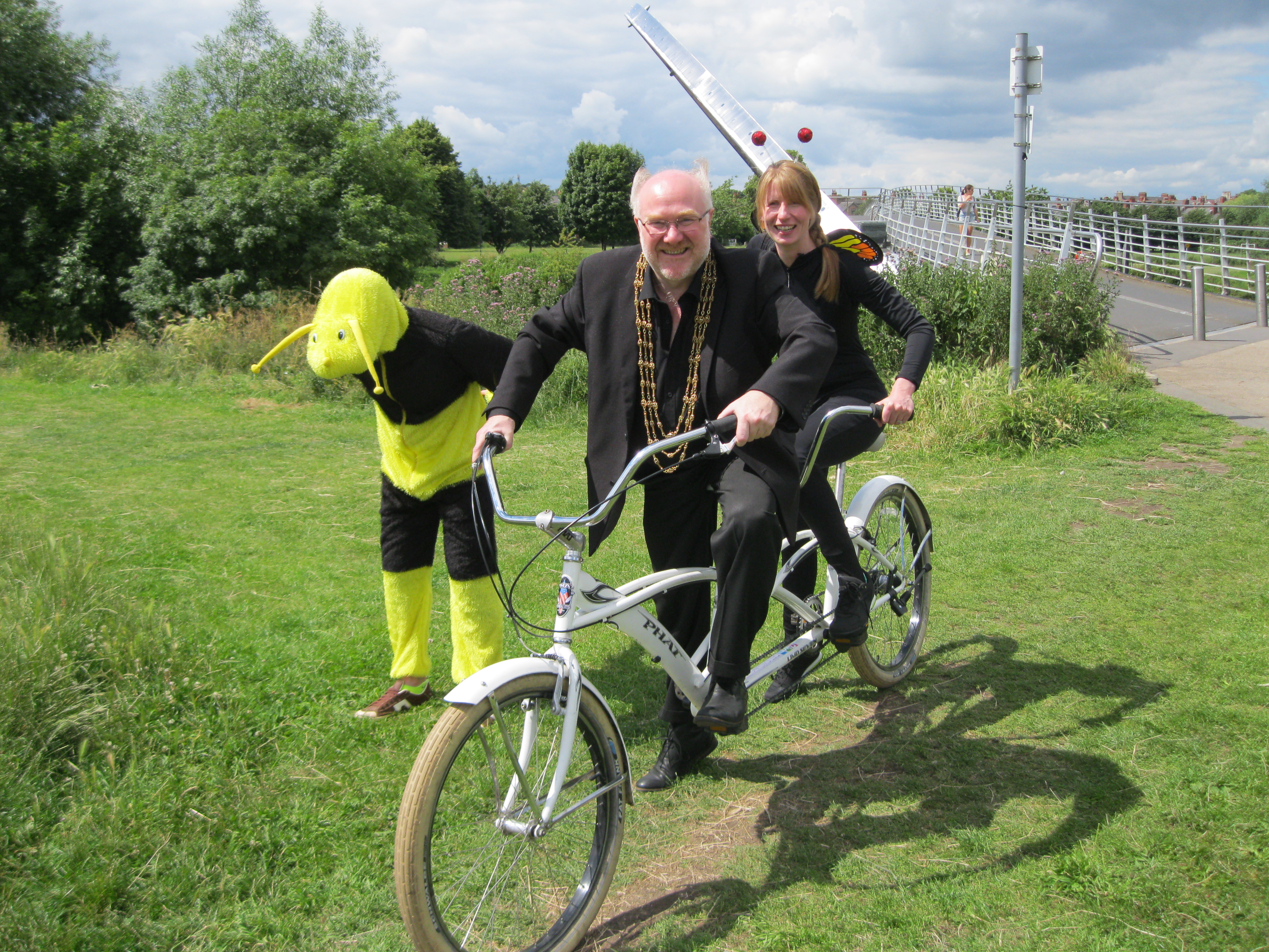 Help Urban Buzz this summer by taking on a challenge!